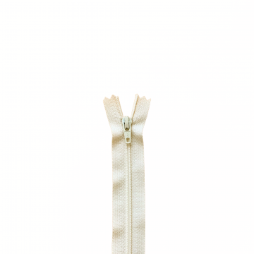 YKK Nicht Teilbarer Reißverschluss 20cm - 571 - Latte