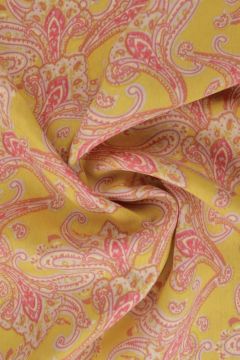 Viskose Fashion - red paisley on Summer yellow