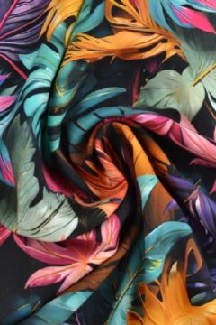 Viskose - Digital Multicolor Leaves on Black