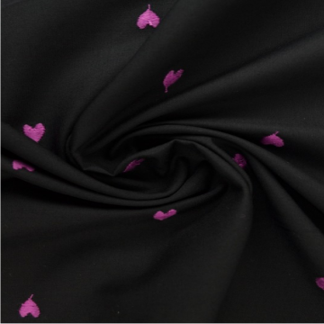 Embroidery Stoff - Purple Hearts on Black