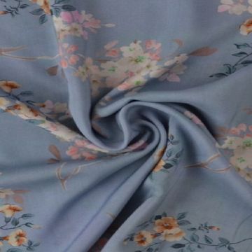 Viskose - Caramel/Pink Flowers on Dusty Blue