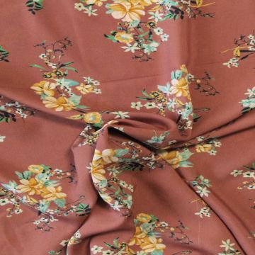 Viskose - Caramel/Blue Flowers on Dark Pink/Red